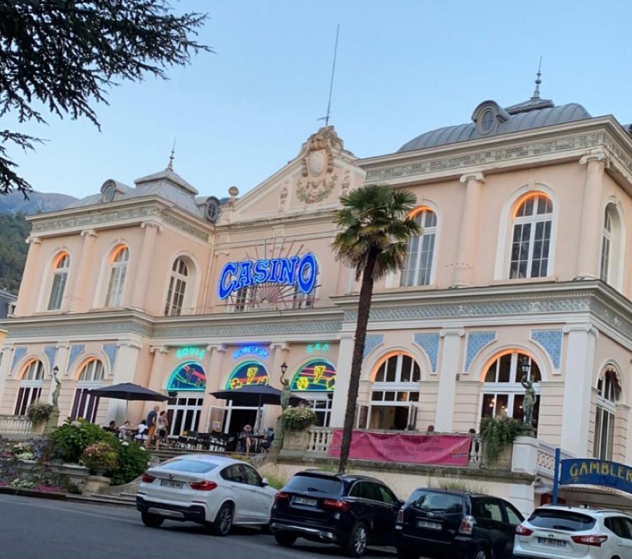 Les Thermes De Vernet-Les-Bains Buitenkant foto